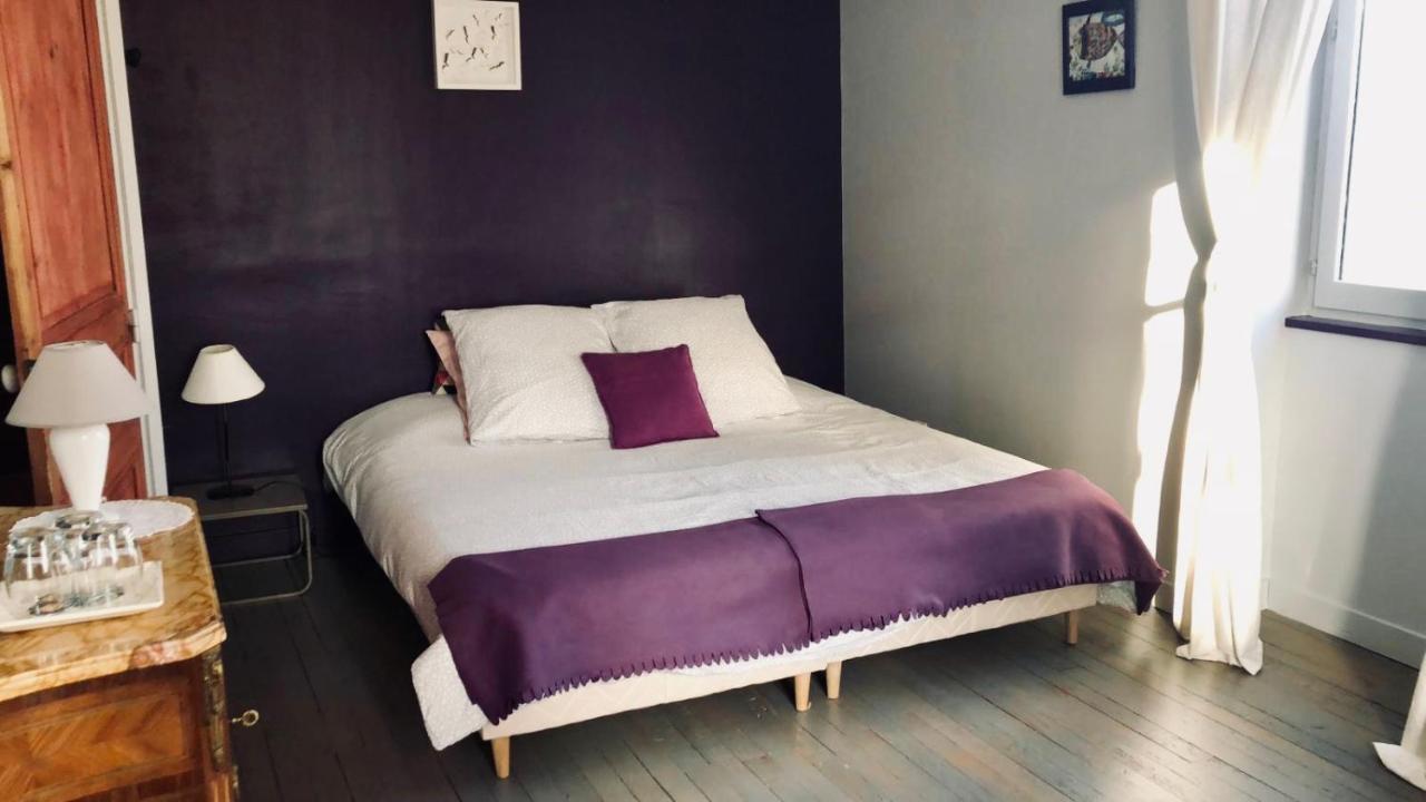Chambres D'Hotes Les Heures Claires Briennon ภายนอก รูปภาพ